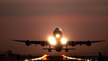 Небо &ndash; не предел: авиакомпании мира ждут рекордные прибыли в 2026!