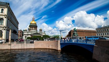 Петербург-2026: туристы возвращаются, но уже не ради Эрмитажа
