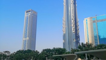 Дубай бьёт рекорды: новый отель Ciel Dubai Marina выше облаков и ниже цен! 🏙️✨