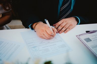 Санкционный турист: как турагенту не попасть под раздачу