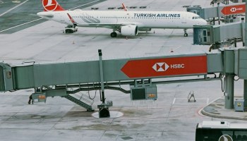 Россияне в апреле 2026: летим в Турцию, но не на пляж &mdash; транзитный Стамбул бьёт рекорды