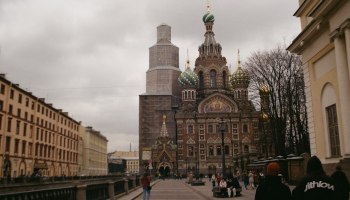 Китайский туристический бум сорвался: почему Поднебесная не рвётся в Россию