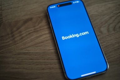 Ozon Travel переманивает отели от Яндекса щедрой акцией Ozon Travel переманивает отели от Яндекса щедрой акцией