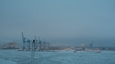 Снова в море: паром Seabridge не пустили в Сочи и застряли в Трабзоне