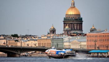 Авиабилеты в Россию: почему иностранцы не хотят платить вдвое?