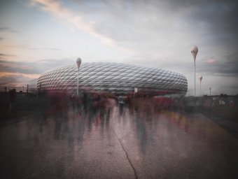 Луис Диас &mdash; красная, дубль и победа над ПСЖ в Лиге чемпионов