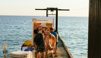 🏖️ Пляжный марафон: почему россияне в 2026 всё ещё валяются как тюлени на пляжах