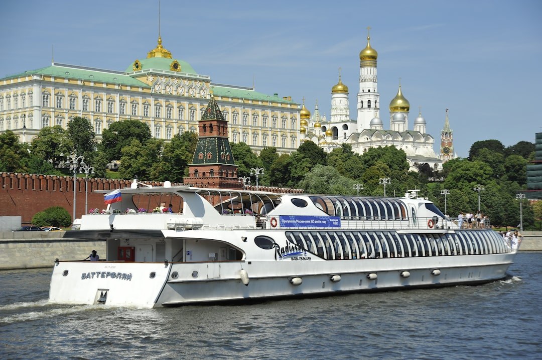 Туроператор в ловушке: Вернуть в 5 раз больше за отмененный круиз! ⚖️🚢 Туроператор в ловушке: Вернуть в 5 раз больше за отмененный круиз! ⚖️🚢