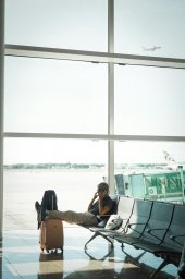 Azur Air превратил ожидание рейса из Пхукета в Москву в 10-часовой квест Azur Air превратил ожидание рейса из Пхукета в Москву в 10-часовой квест