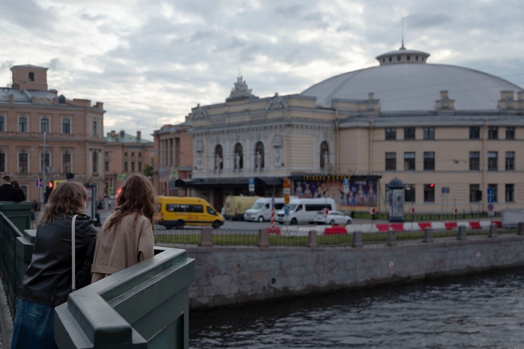 ПМЭФ прошёл, но цены не упали: сколько стоят отели Петербурга на День России в 2026 ПМЭФ прошёл, но цены не упали: сколько стоят отели Петербурга на День России в 2026