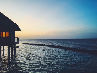 Sun Siyam Resorts: Мальдивский рай с весенними скидками до 35% и водными виллами с горками Sun Siyam Resorts: Мальдивский рай с весенними скидками до 35% и водными виллами с горками