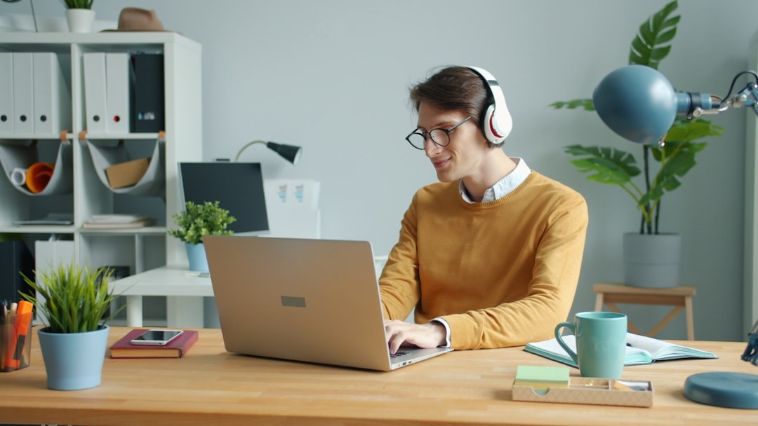 Freelance Travel Agent: Earn Big Without the Office Freelance Travel Agent: Earn Big Without the Office