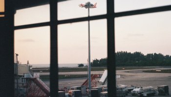 Автоматический контроль в аэропорту Пхукета: временные задержки и рекомендации