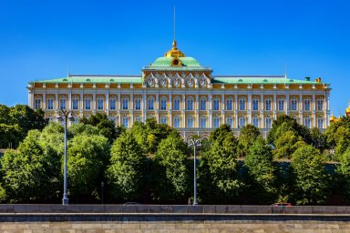 Иностранцы рванули в Россию: туризм вырос на 28%, Китай и Саудовская Аравия в восторге Иностранцы рванули в Россию: туризм вырос на 28%, Китай и Саудовская Аравия в восторге