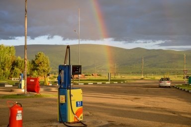 Бензина нет, а отпуск — есть? Как кризис топлива меняет автотуризм в России Бензина нет, а отпуск — есть? Как кризис топлива меняет автотуризм в России