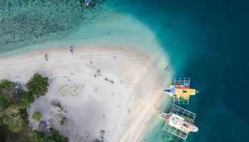 ТОП‑10 стран, куда почти никто не едет: рейтинг 2025 по данным CEOWORLD