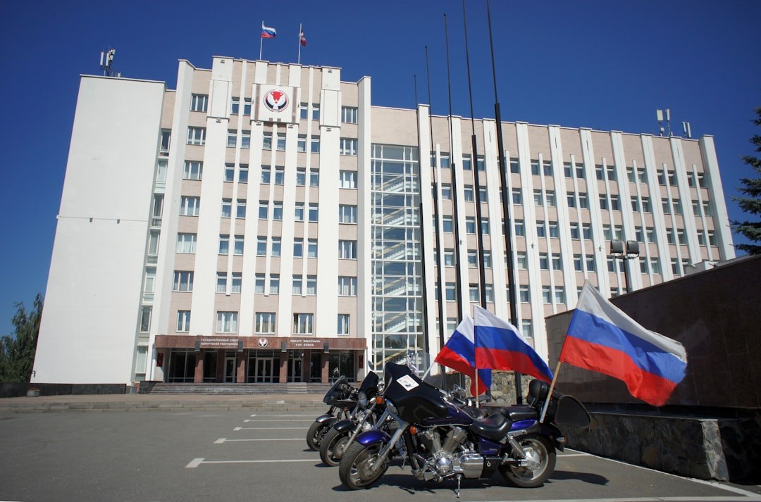 Серый туризм в России: 50% рынка нелегальных операторов Серый туризм в России: 50% рынка нелегальных операторов