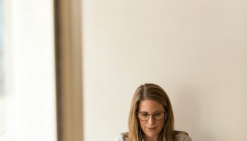 Независимый турагент vs гиганты: как B2B-платформа превращает одиночку в супергероя